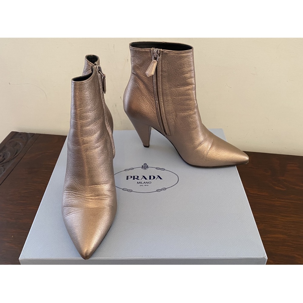 Prada boots - Picture 6 of 8